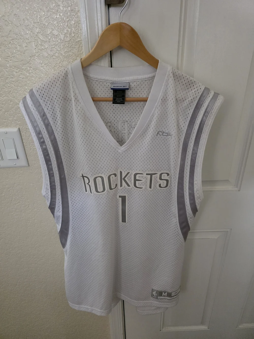 Reebok Throwback RARE Houston Rockets T-Mac Jersey - Picture 1 of 2